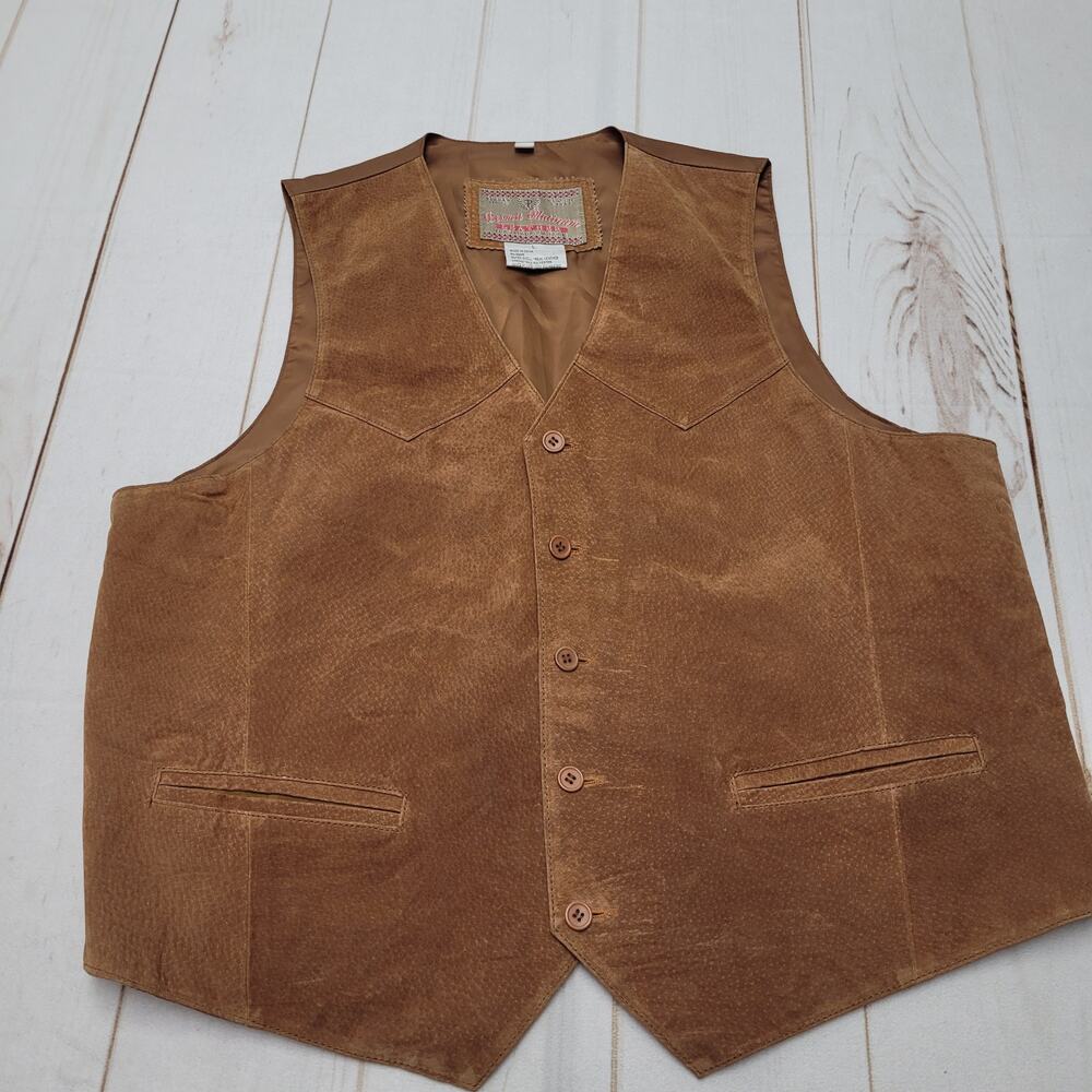 Vintage Permit Platinum real suede vest brown button front